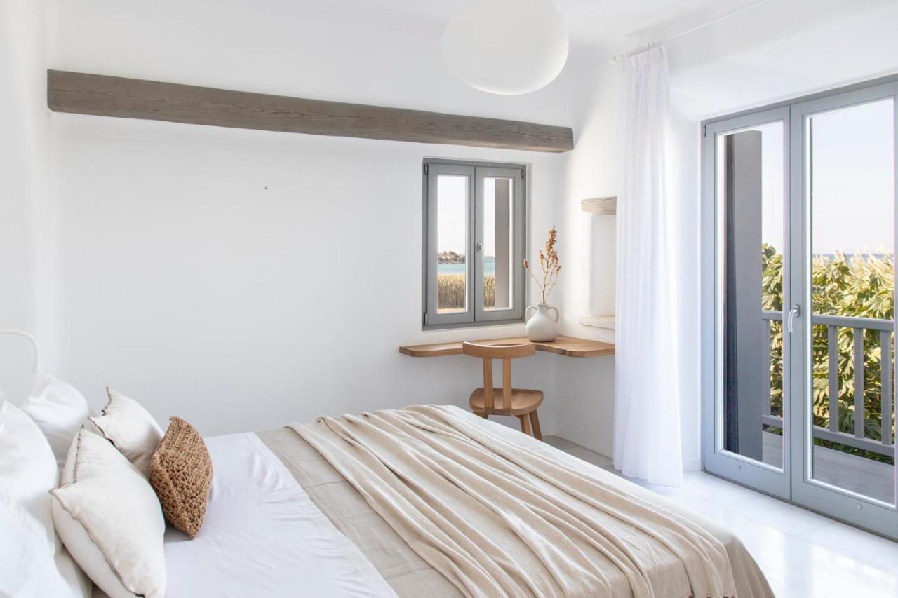 Aqua Breeze Villas On The Beach Pláka المظهر الخارجي الصورة